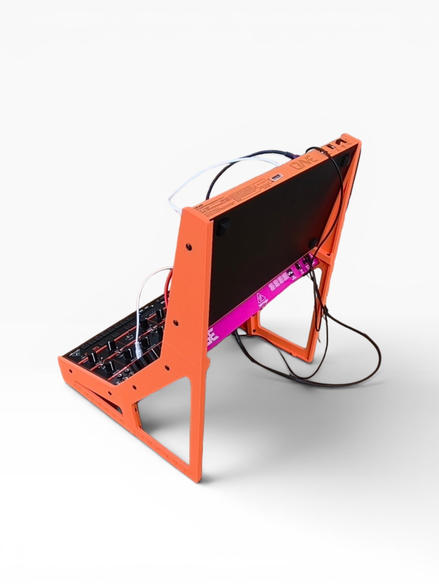 .stl download 3D print data - Analogue Console - Eurorack Desktop Stand für 3x Behringer Edge, Crave, Spice, Grind – Bild 3